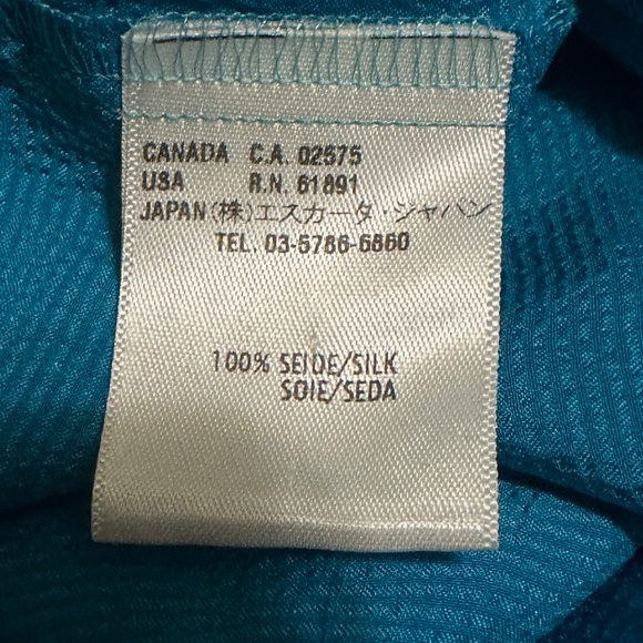 Gorgeous ESCADA 100% silk button down blouse - Picture 6 of 7